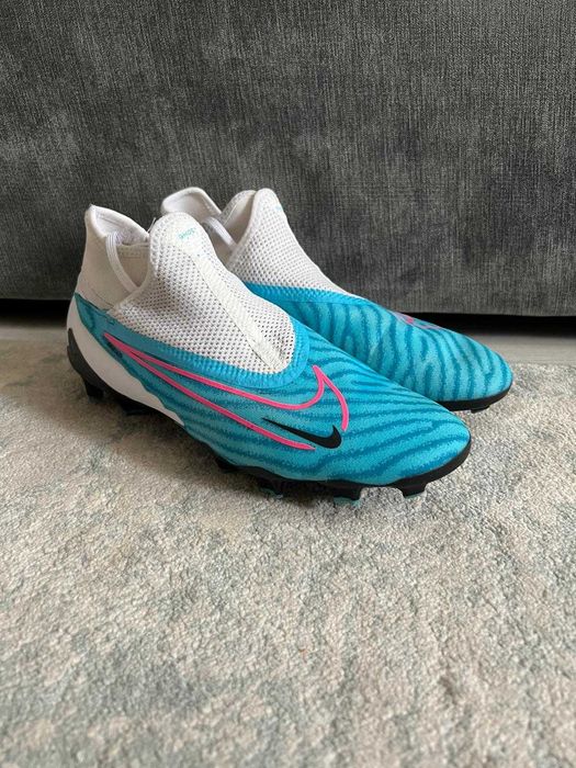 Ghete de fotbal Nike Phantom GX Pro Dynamic Fit FG