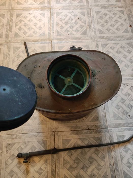 Стари медни пръскачки