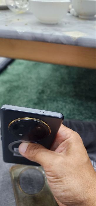 Honor x9c 12/256  5G