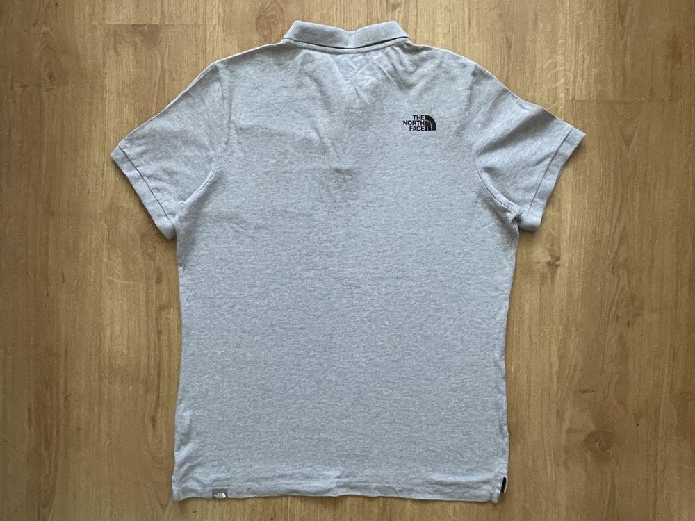 The North Face Tshirt L