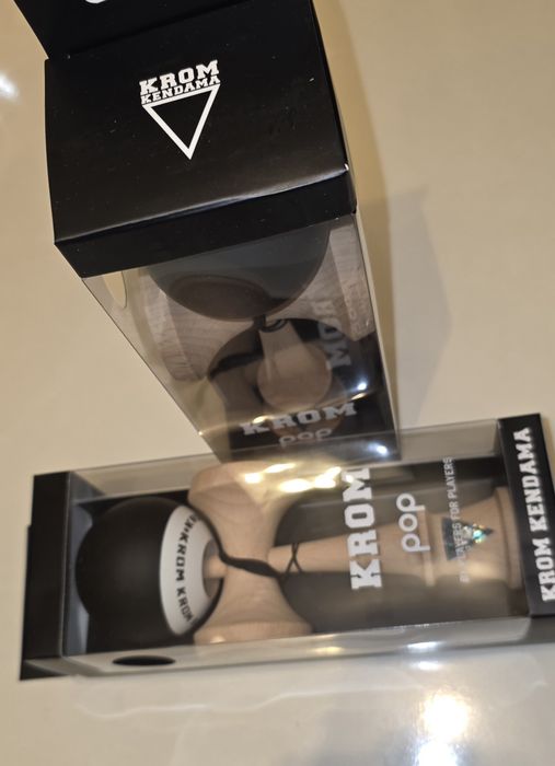 Kendama KROM pop