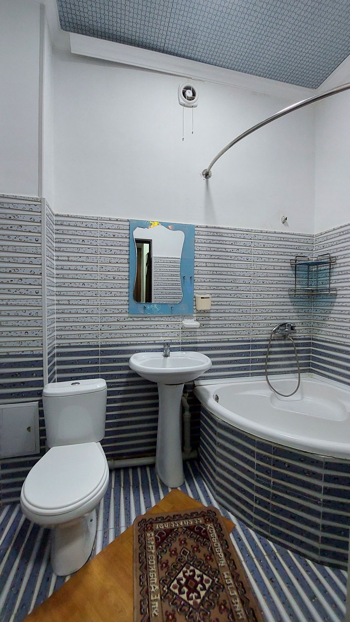 Продается Квартира 1/4/5 на Мега Нукус Айдын Жол 52 Квадратов