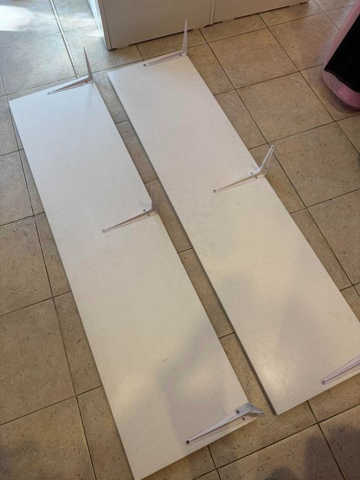 Стабилни рафтове за стена 2 бр размер 36х142 см- 50 лв общо