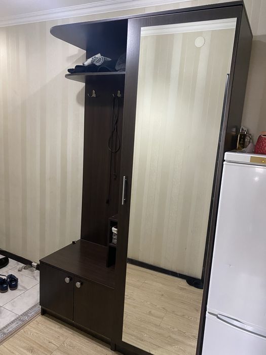 Прихожая не дорого, в отличном состоянии