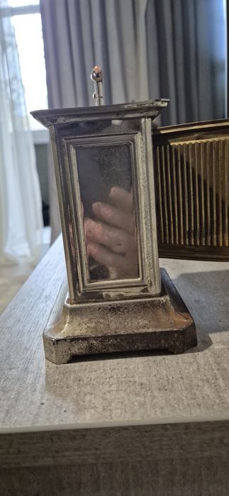 Ceas de masă tip ofițer, Junghans