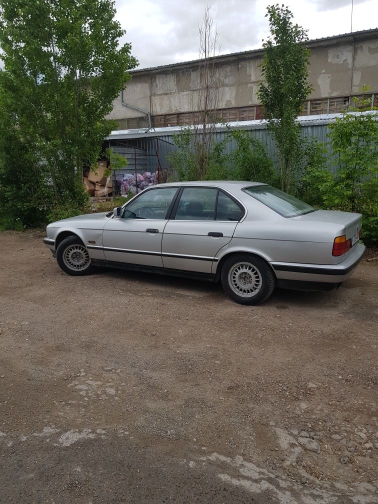 BMW E34  Колата е в много добро състояние