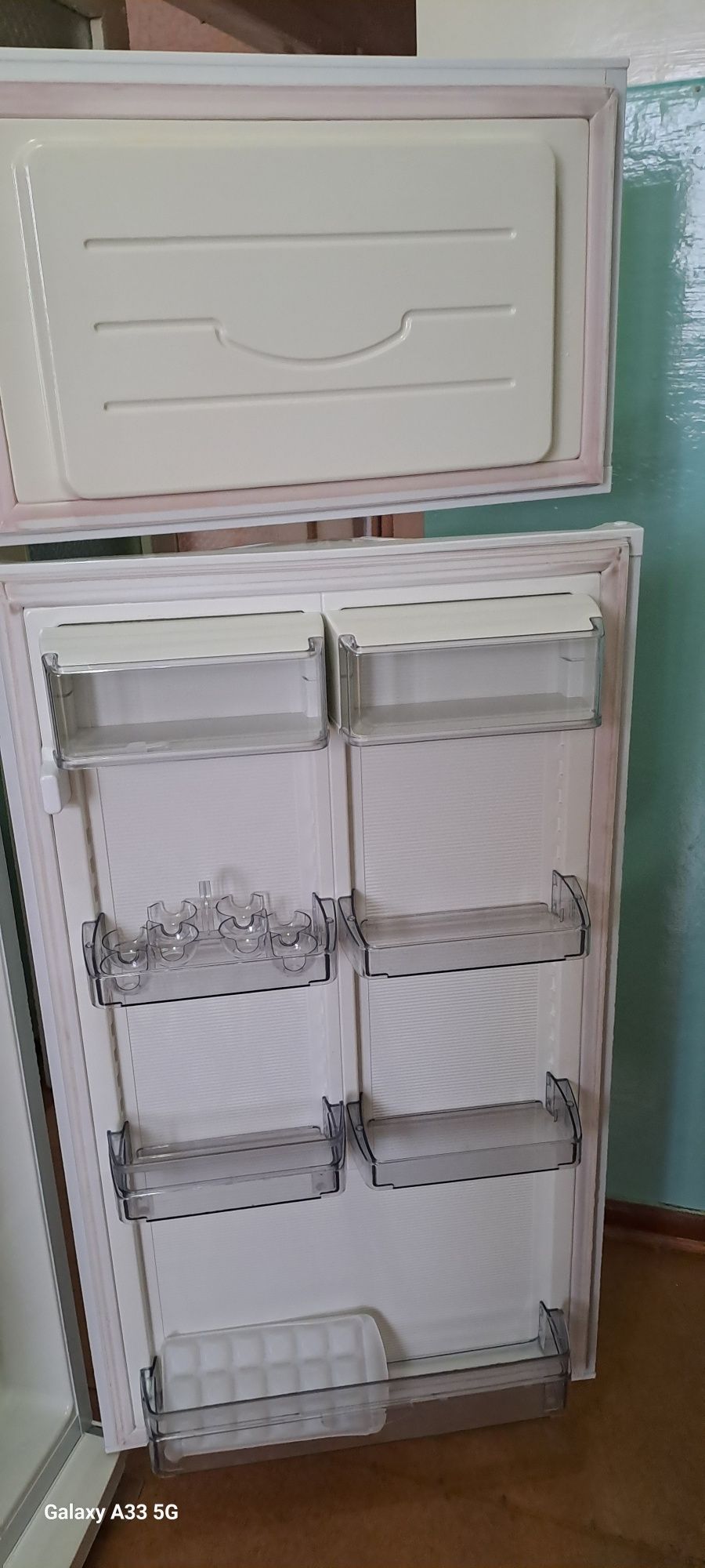 Продаётся холодильник
