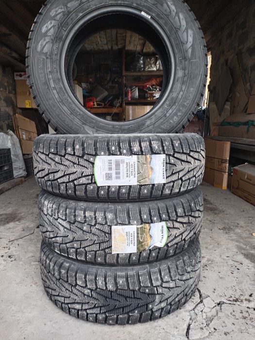 Продам комплект новой зимней резины. IKON. Nokia Hakkapelita