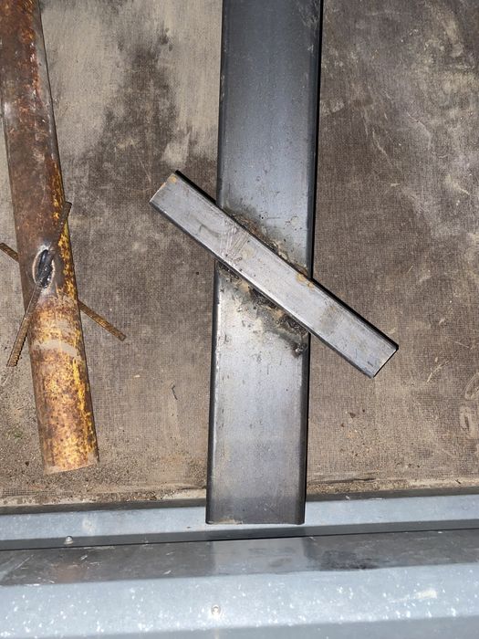 Teava patrata 100 x 100 x 4 si 3 m