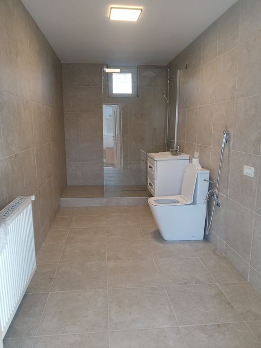 Firma de construcții Executăm lucrări de la A laZ