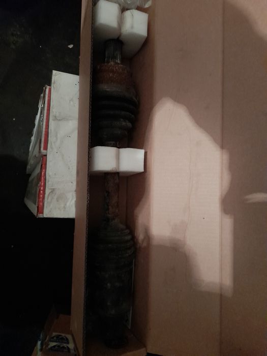 Полуоска/и на преден мост Dodge Ram 1500/Додж Рам-за модели 2002-2010