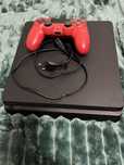 PS4 slim 1TB + 1 maneta + 3 jocuri