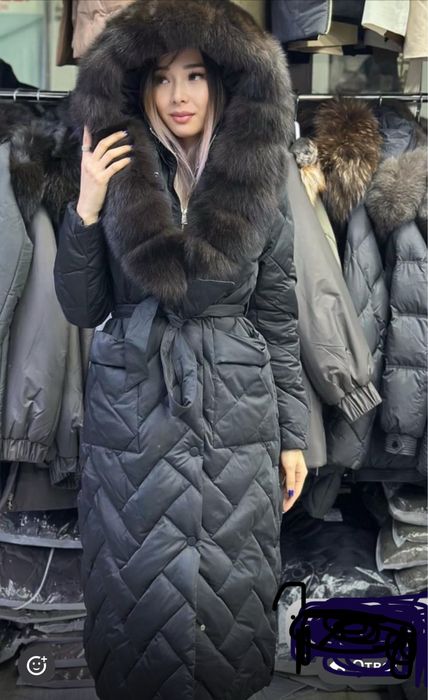 Пуховик max mara абсолютно новый