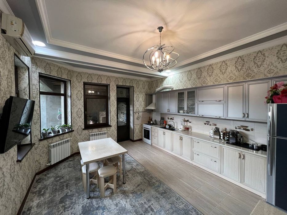 Продается дом 4 сот 420 м2 Юнусабад, Зенит, ул.Барака