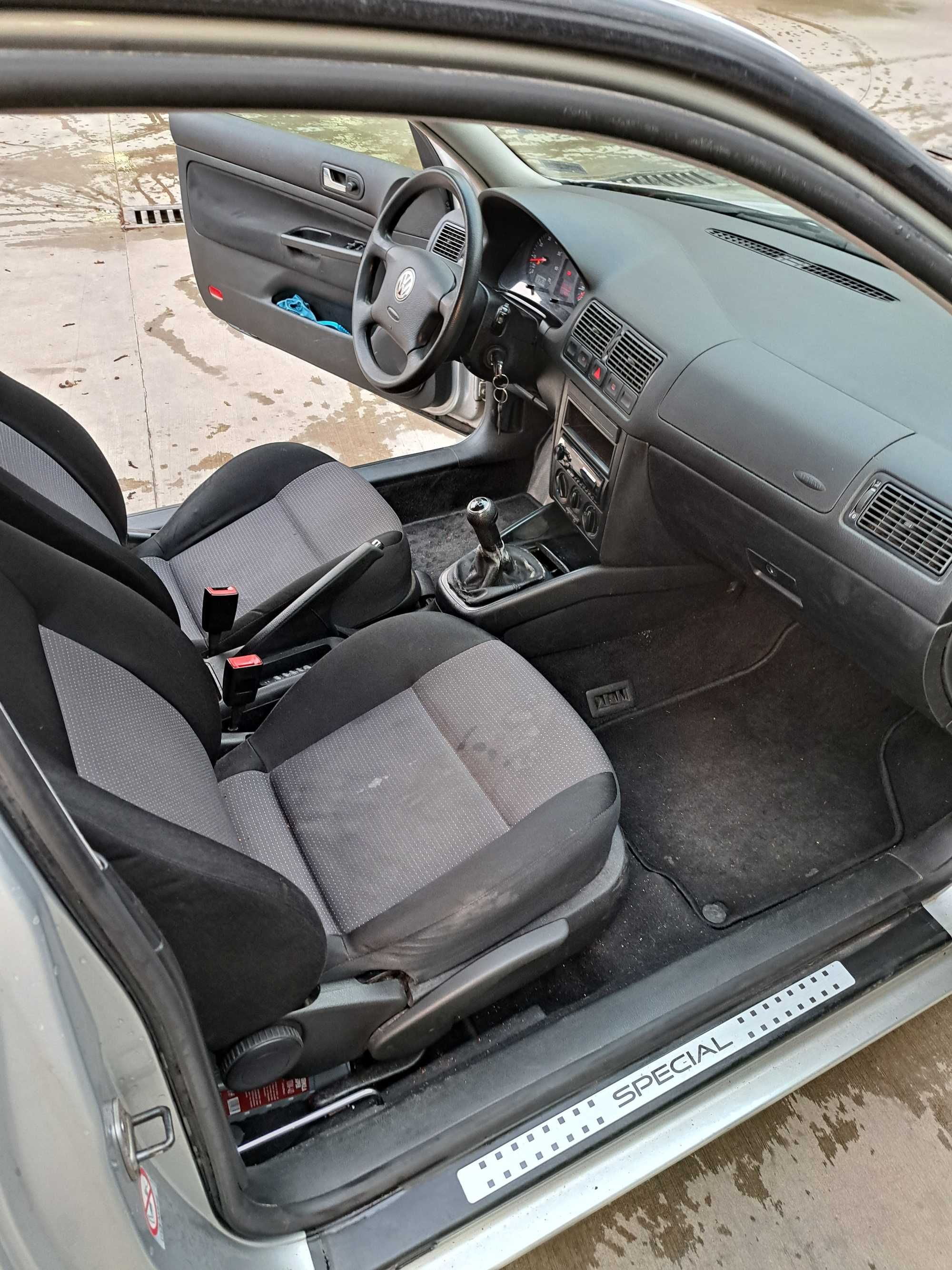 Vw golf 4 1.4 бензин 75 коня ръчка