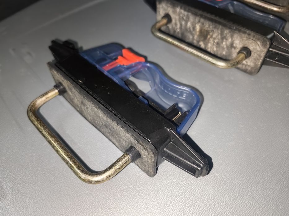 Продавам автобокс Thule Ocean 200