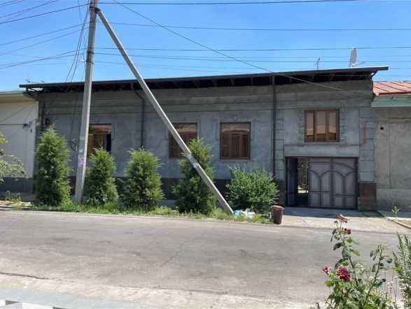 СРОЧНО ТИНЧЛИК метро олдида  3,7 сотох 185 000 мингга сотилади