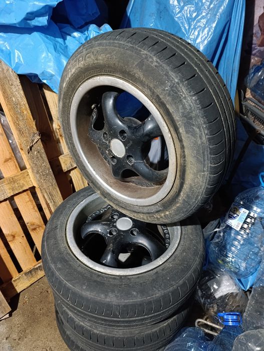 Лети джанти с гуми за Ауди 80 ситроен и д-р.