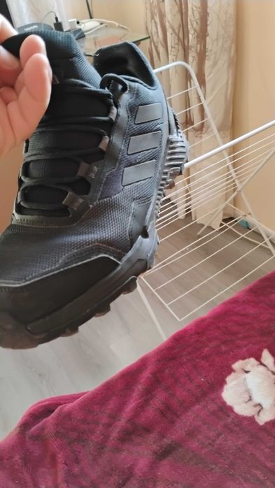 Маратонки.  Във.