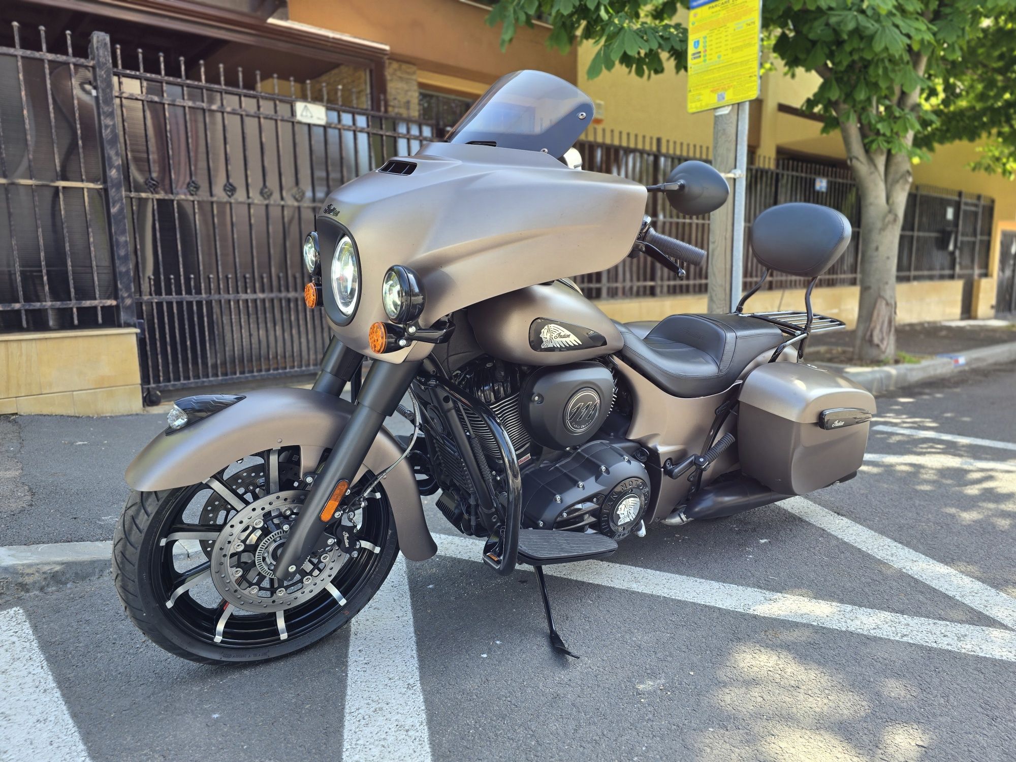 Indian Chieftain Dark Horse 2019