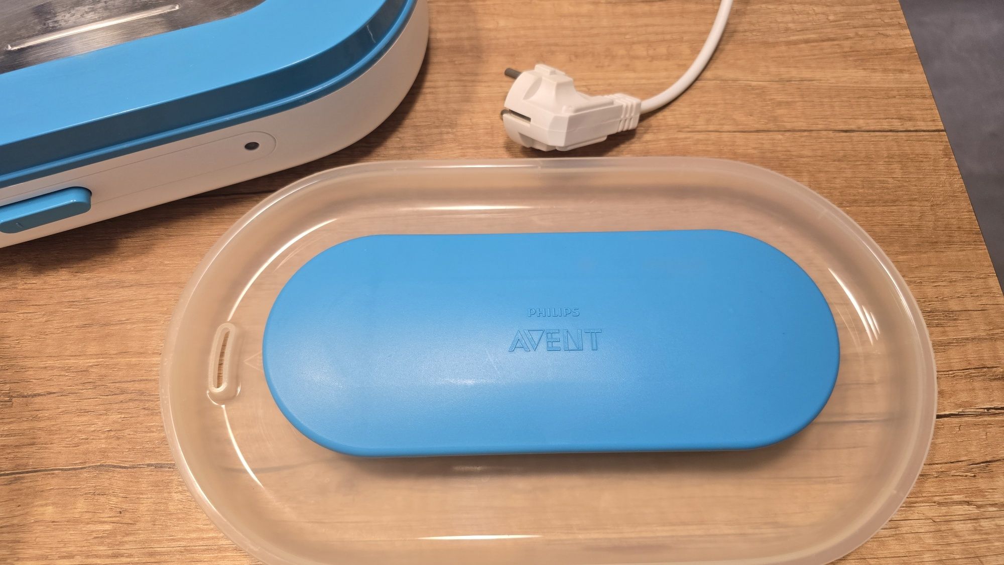 Стерилизатор Philips AVENT + ПОДАРЪК