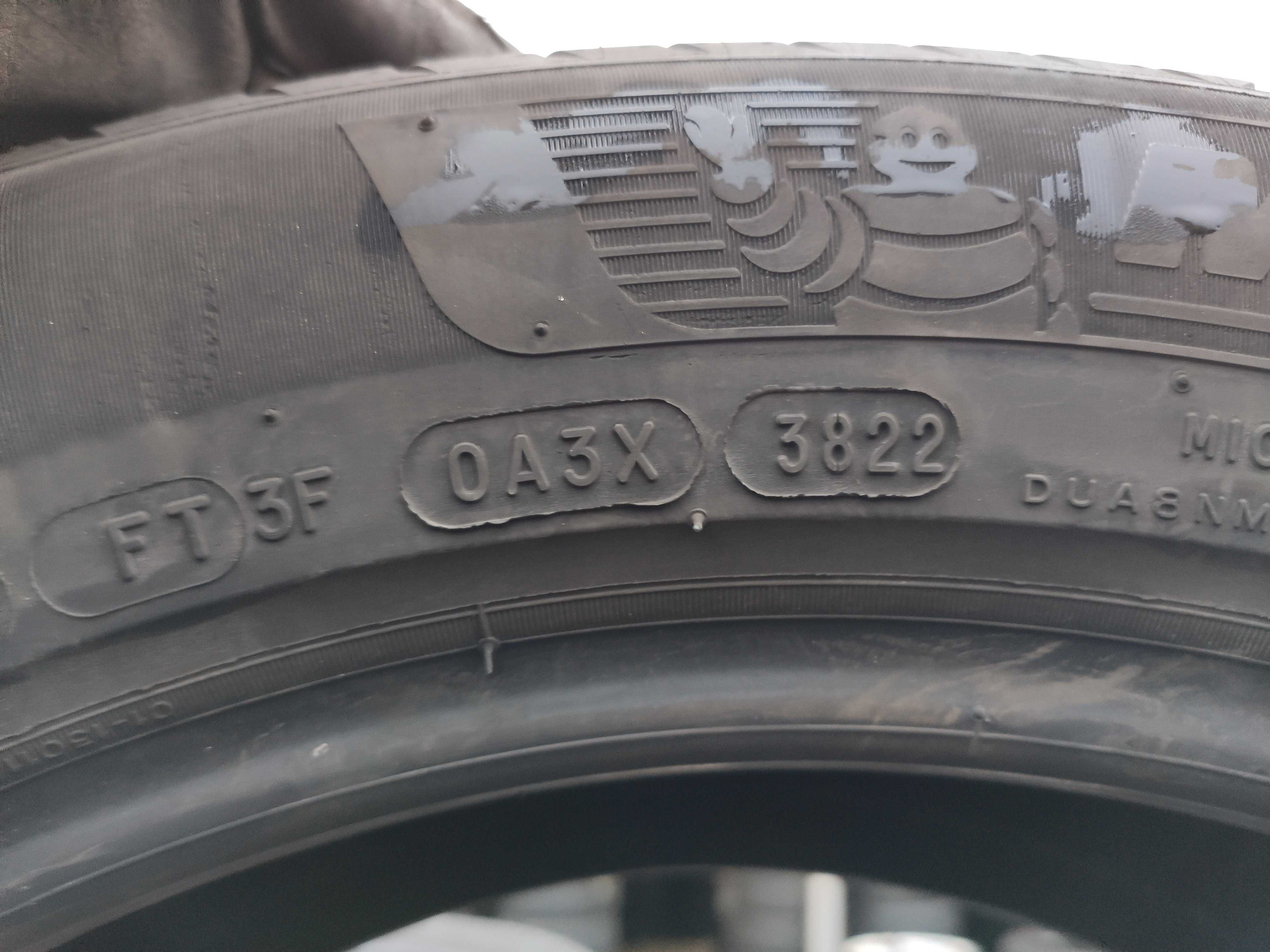4бр Летни гуми 215 55 17 - Michelin - DOT 2022