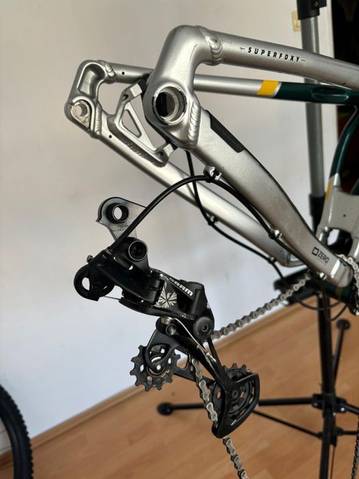 Bicicleta Mondraker superfoxy 2023 enduro/downhill