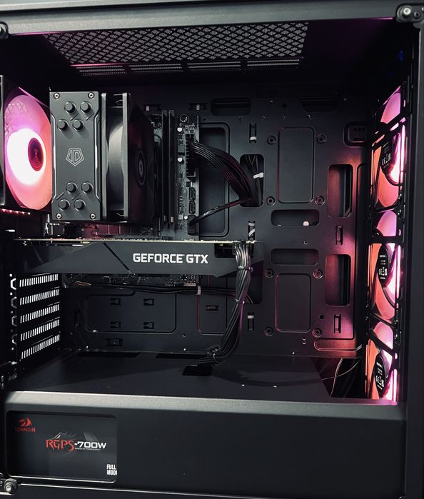 Игровой компьютер собран из качественных комплектующих