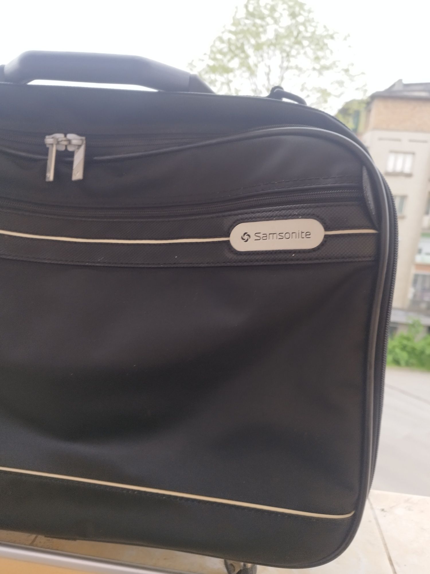 Samsonite-чанта за багаж