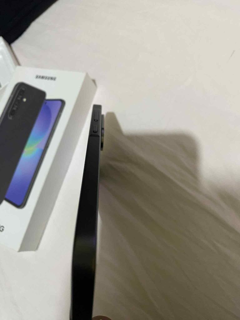 Vând Samsung a36 5G