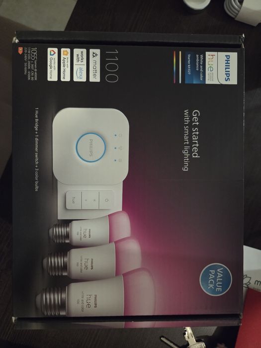 (SIGILAT) Set 3 becuri LED RGB Philips Hue, Wi-Fi, Bluetooth,.