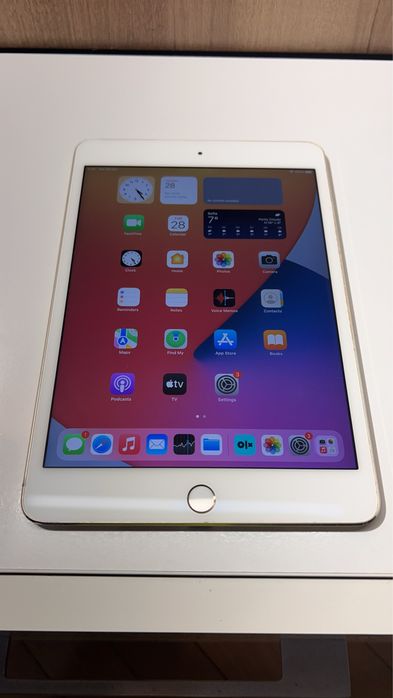Таблет Apple iPad mini 4