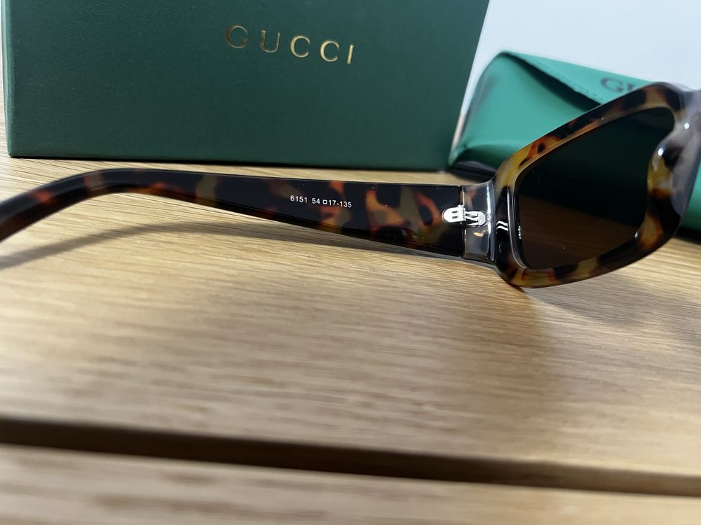 Ochelari de soare Gucci