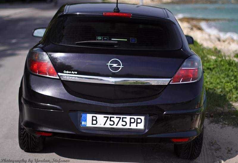 На части Opel Astra H / Астра Х GTC 1.7cdti 2007 Z17DTH