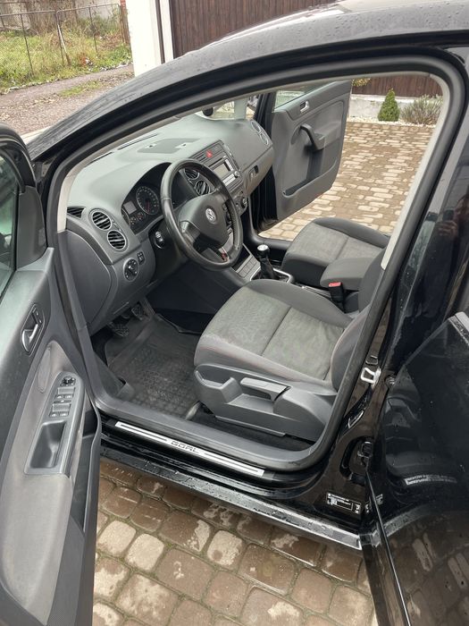 Volkswagen Golf 5 Plus 1.9 TDI 77Kw 105Cp 246.00Km 2007 An.