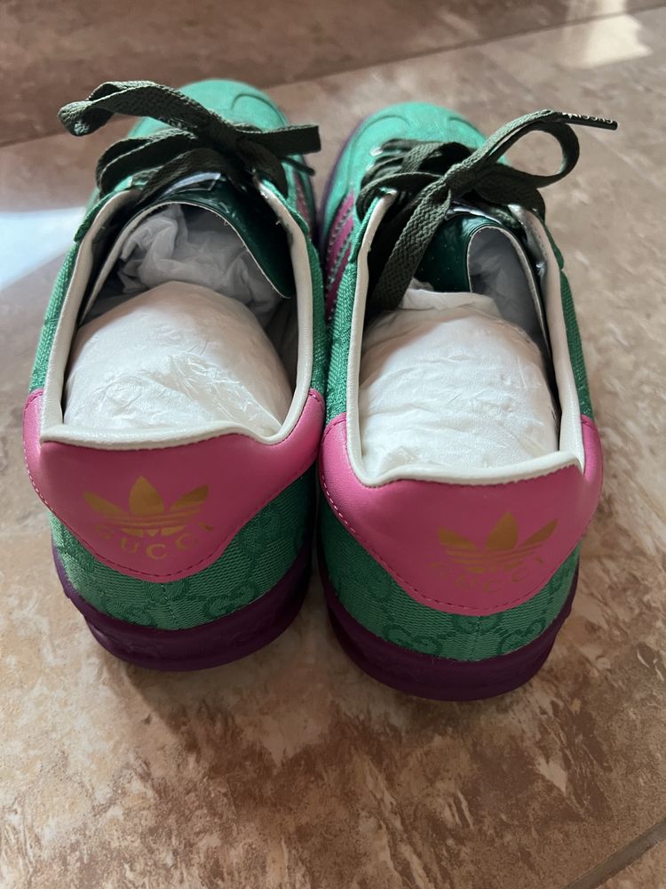 Маратонки Adidas