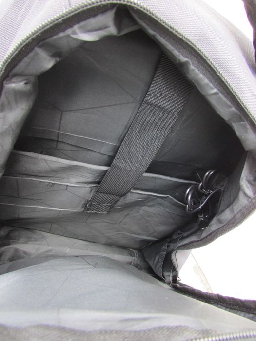 Компактна раница HADI LONDON