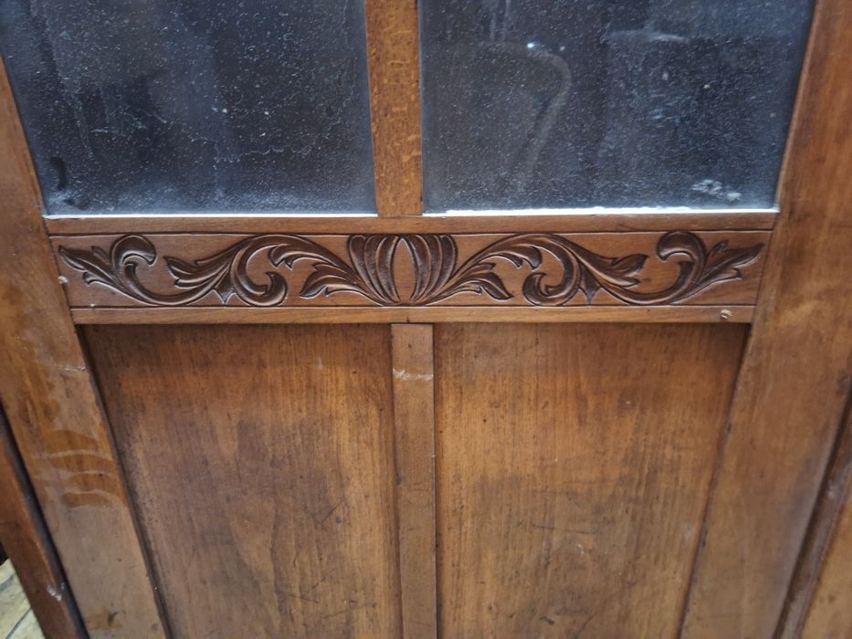 Стари виенски мебели