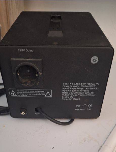 Stabilizator automat de tensiune Well
