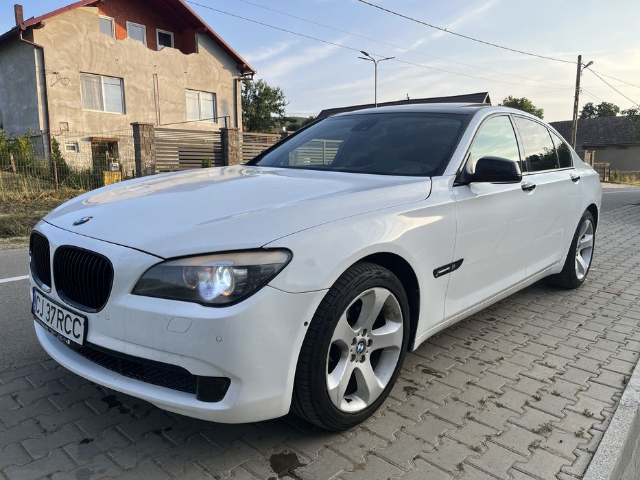 Vand BMW seria 7 F01 730 diesel 245 cai euro 5