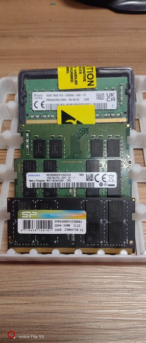 Memorie RAM Laptop / 16 GB DDR4
