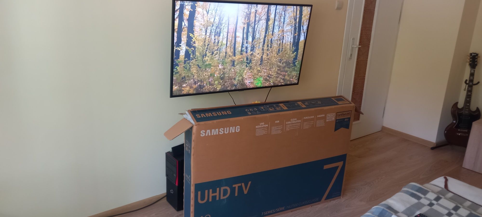 Samsung 49" 4K добро състояние!