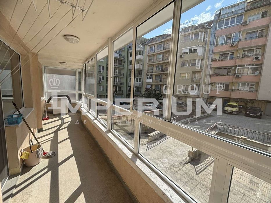 Дава се под наем Тристаен апартамент в Варна, Левски - 105 кв.м за 612 € - Снимка #10
