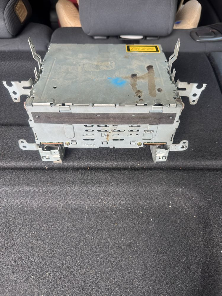Врата, CD, панел клима,инсталация, мех. стъкло с кора врата за Mazda 3