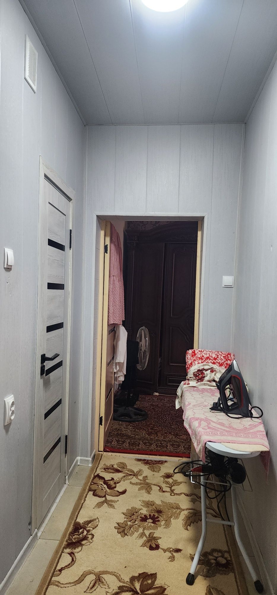 Юнусобод 14кв Петушок метро 2комнатная 1етаж французский планировка
