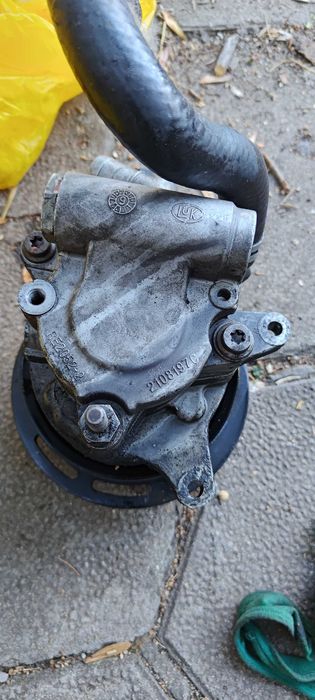 Носачи Mercedes w220 ABC и ABC помпа