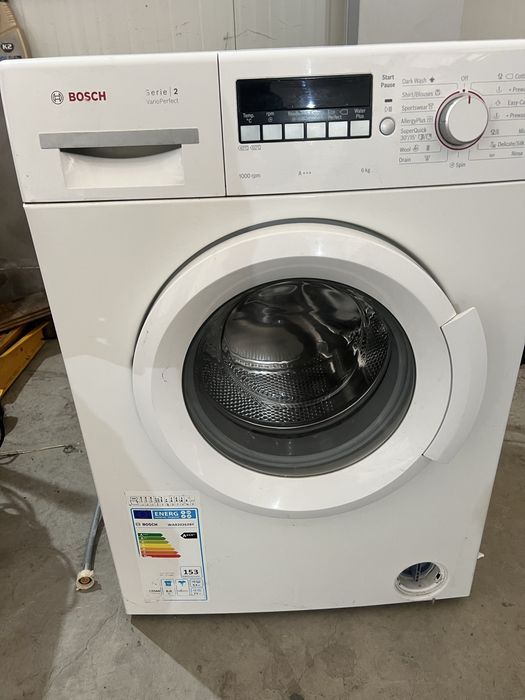 Vând mașină de spălat BOSH