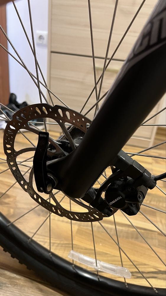 Велосипед 29 Specialized Rockhopper