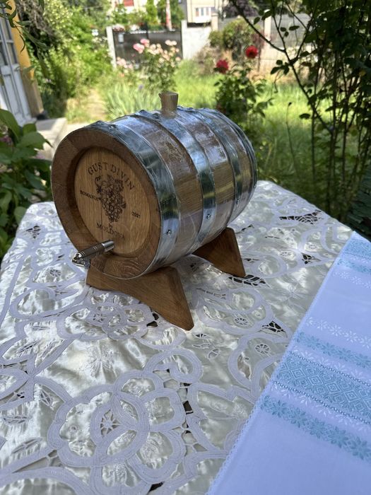 Butoaie din stejar uscat eco ideal cadou