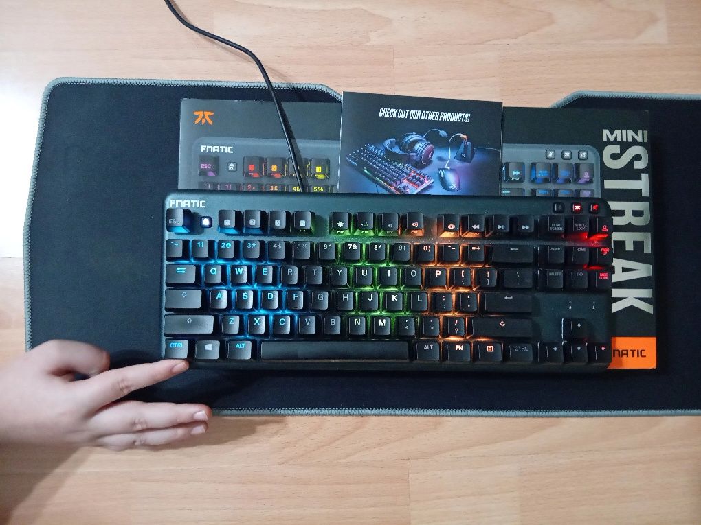 Gaming клавиатура: Fnatic miniSTREAK